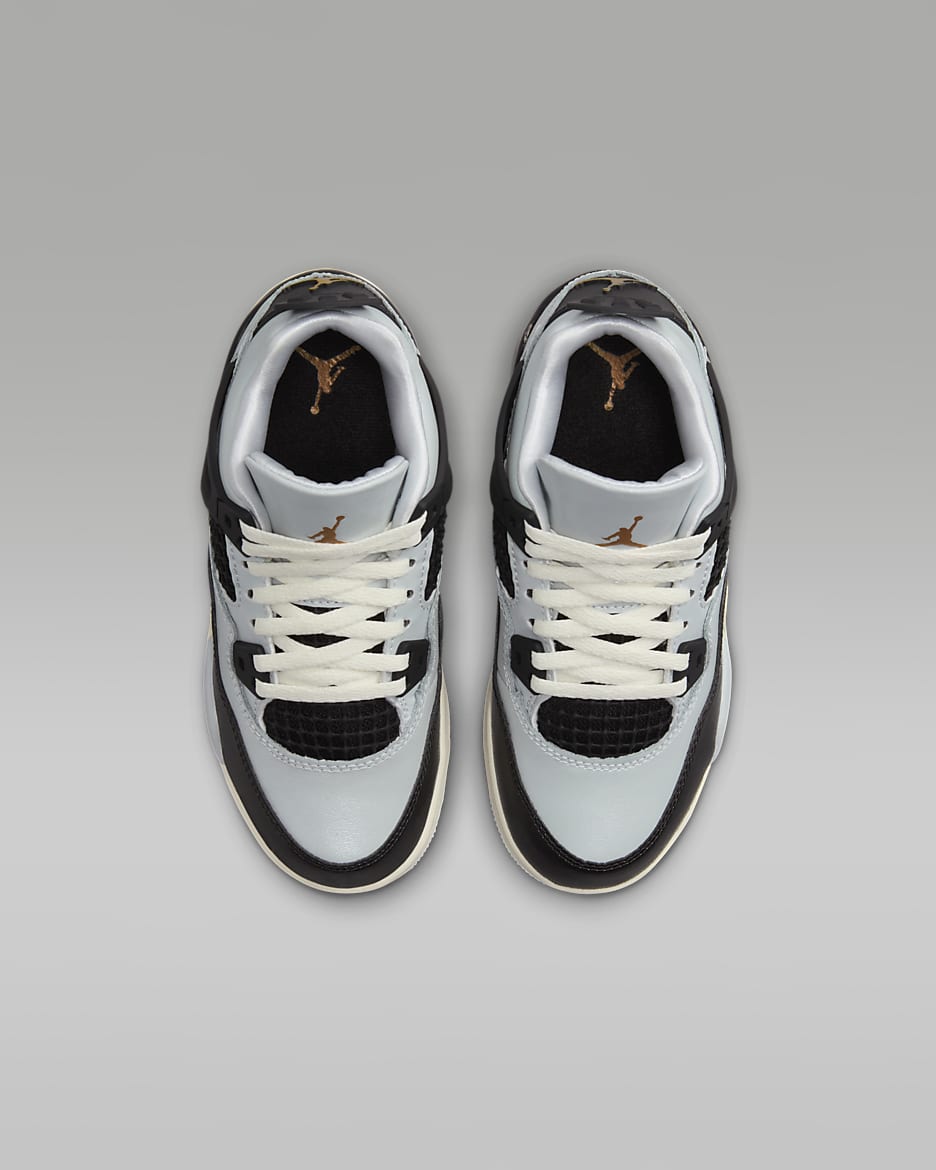 NIKE 4